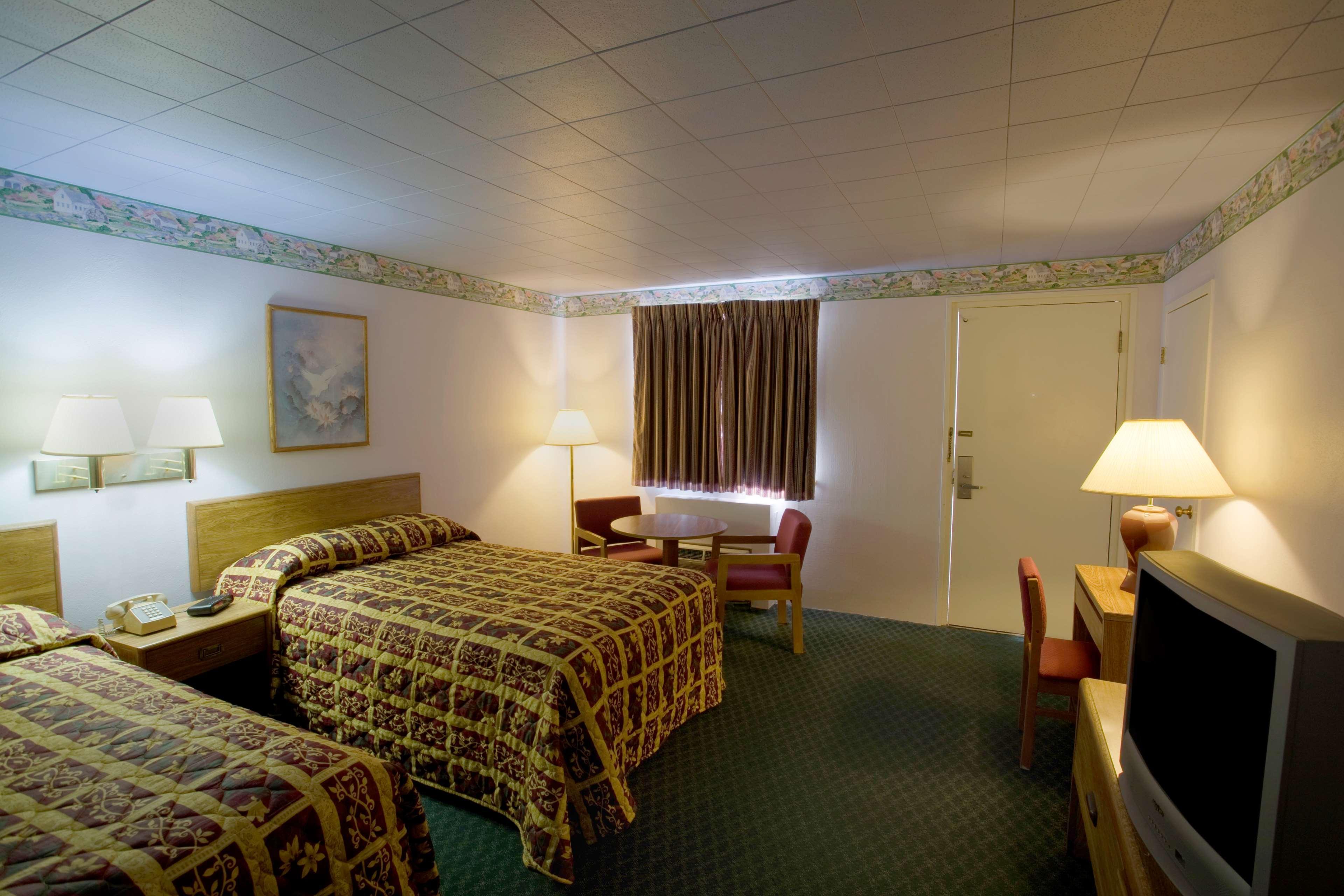America'S Best Value Inn Litchfield Екстер'єр фото